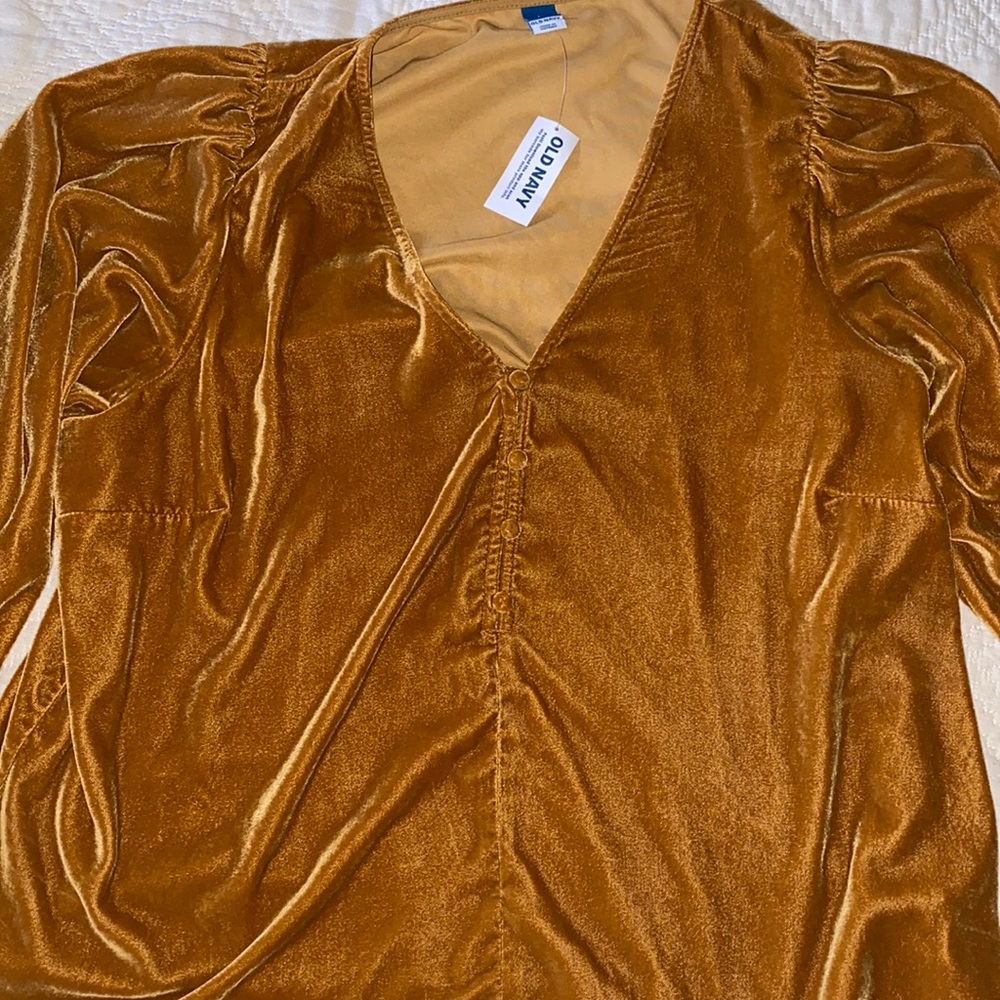 Women’s Velvet blouse